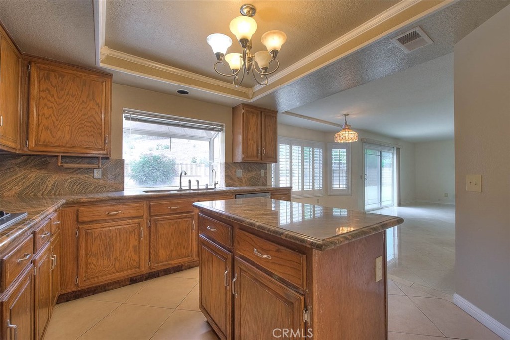 20739 E Walnut Canyon Property Photo 16