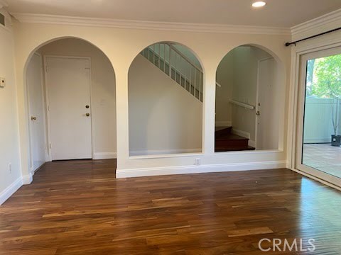 2473 Loma Vista Property Photo 4