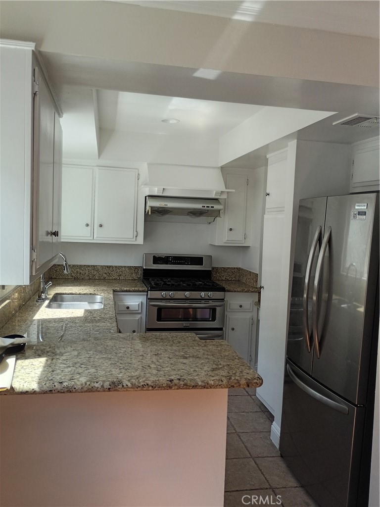 2473 Loma Vista Property Photo 6