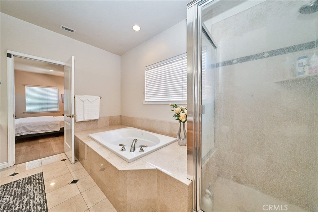 1018 La Cadena Property Photo 25