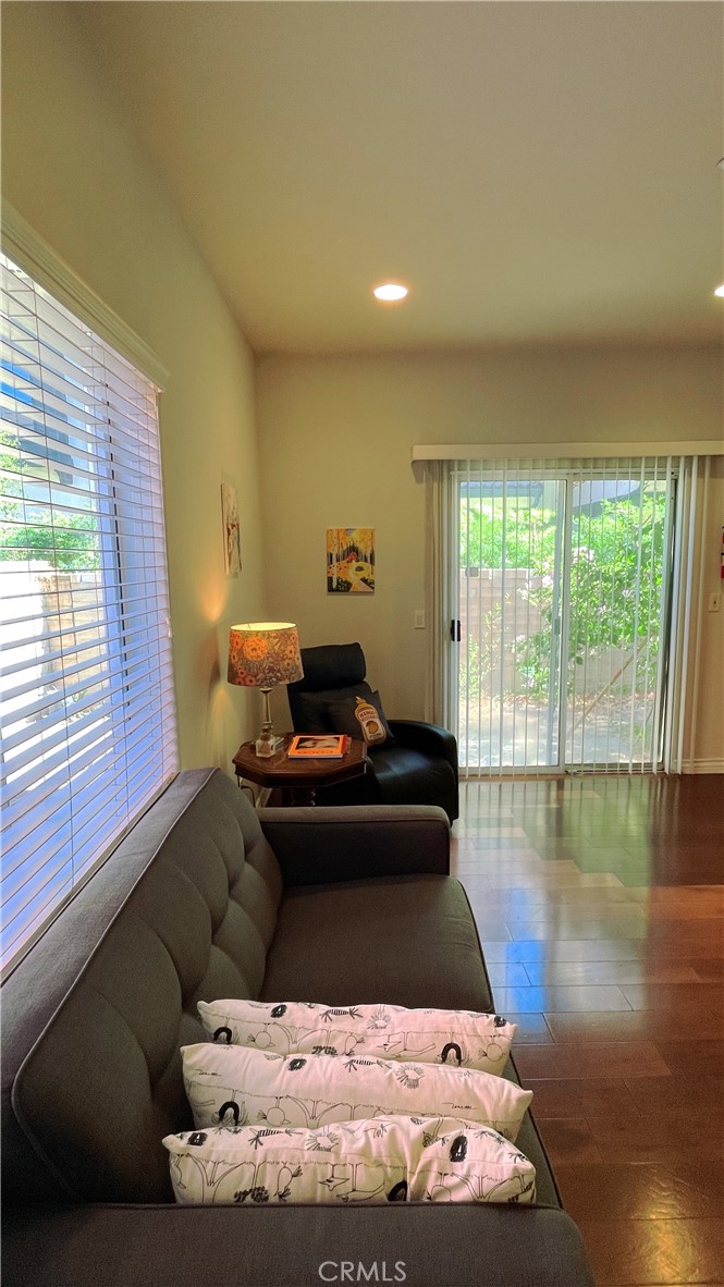 1018 La Cadena Property Photo 42