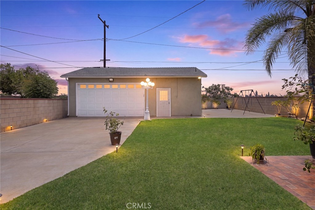 4128 Lynd Property Photo 2
