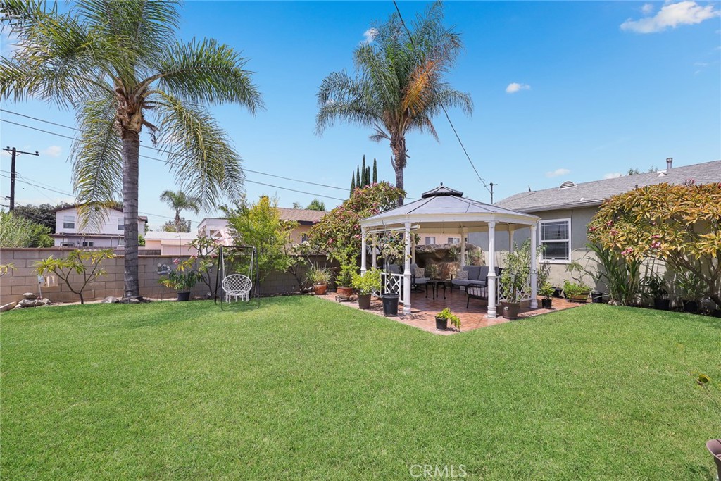 4128 Lynd Property Photo 8