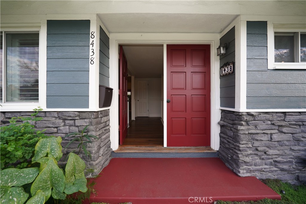8438 Heston Property Photo 2