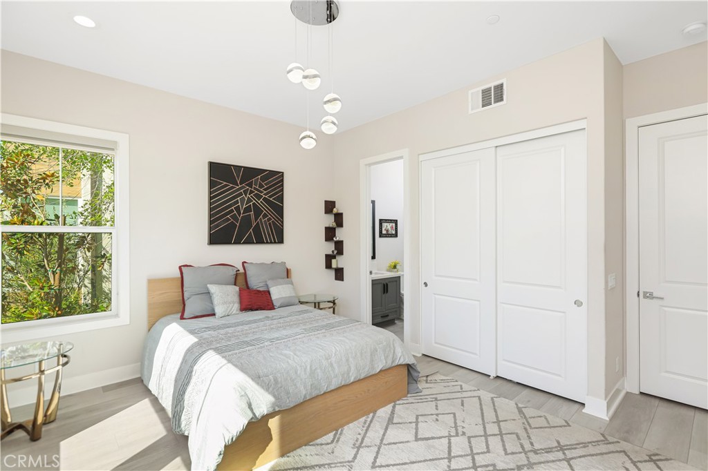 131 Evergreen Property Photo 11
