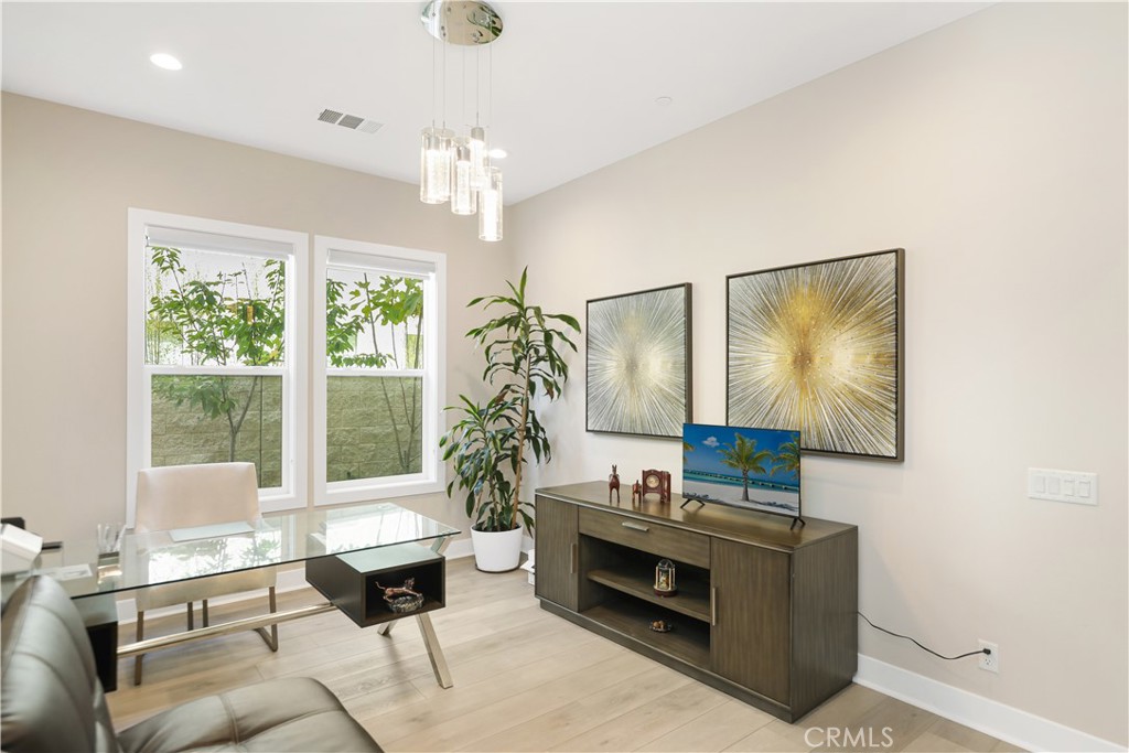 131 Evergreen Property Photo 14