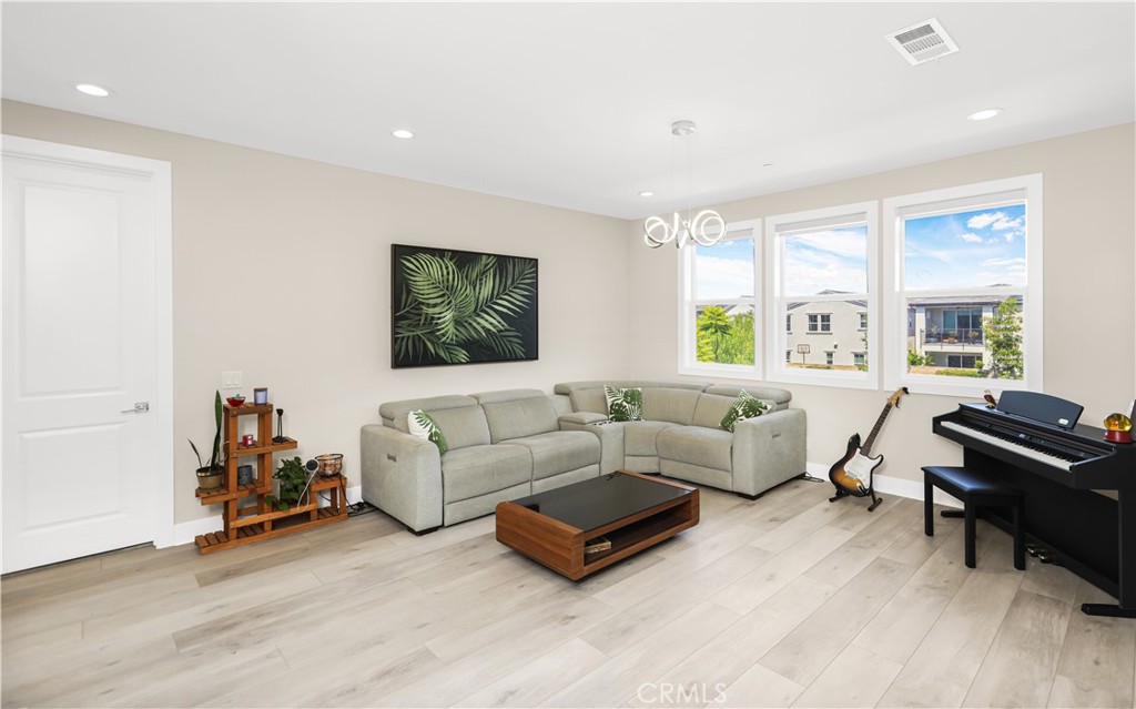 131 Evergreen Property Photo 31