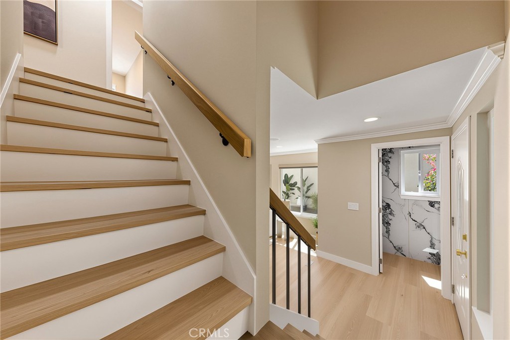 2416 Flora Street Property Photo 19