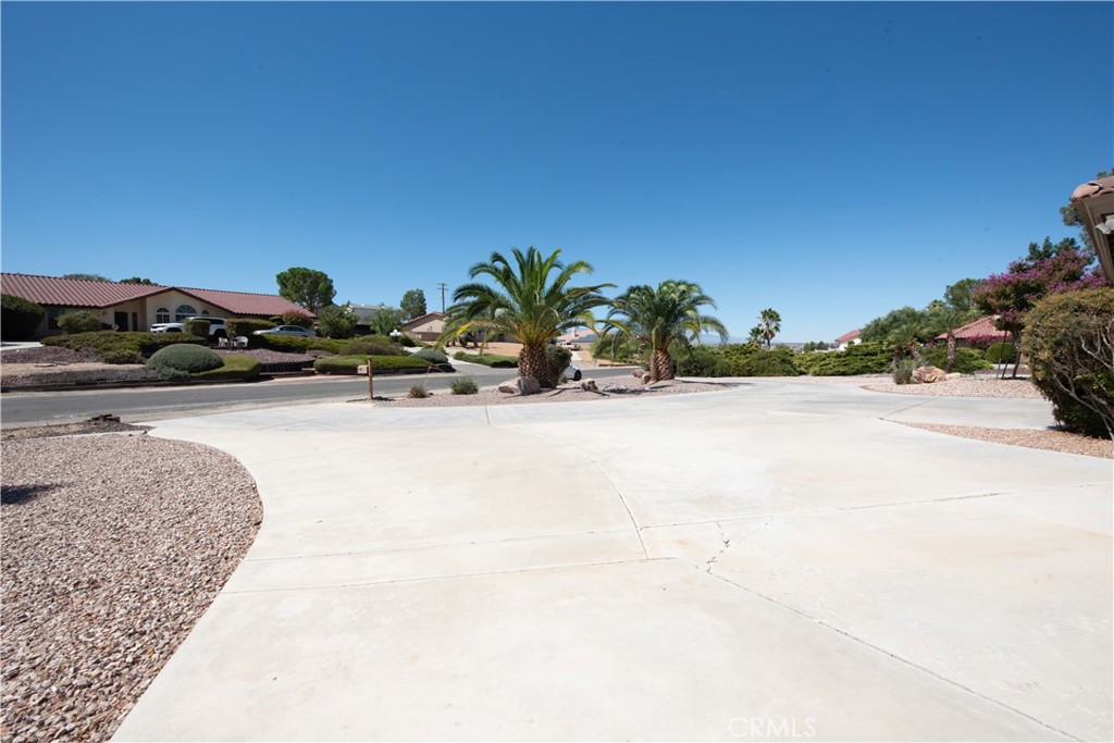 19934 Itasca Property Photo 5