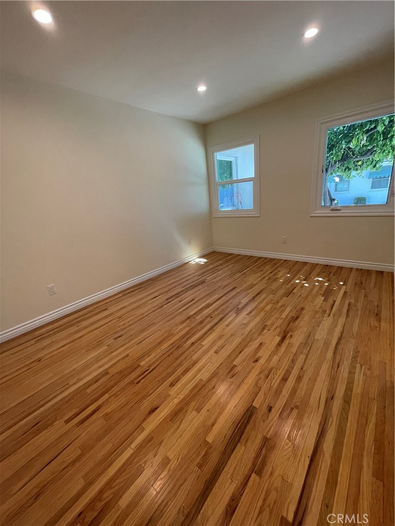 1127 N Verdugo A Property Photo 10