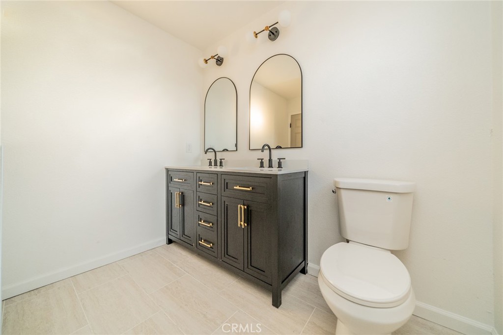 25513 Byron Property Photo 27