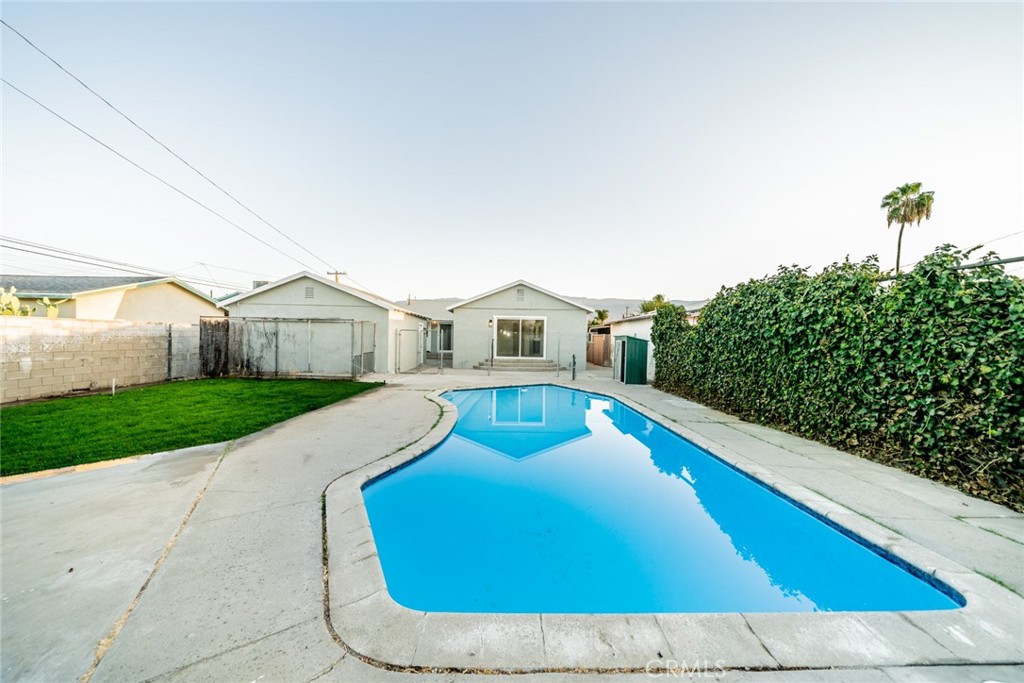 25513 Byron Property Photo 30