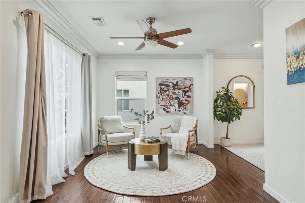 218 E Haven Property Photo 18