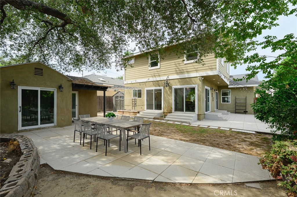 218 E Haven Property Photo 43
