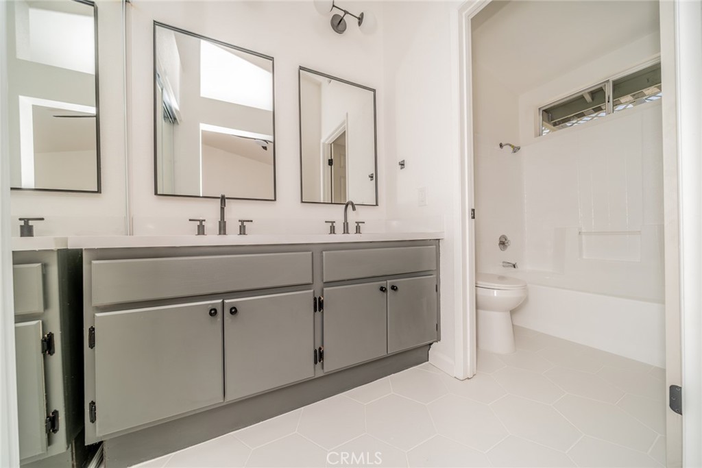7650 Stoney Creek Court Property Photo 15