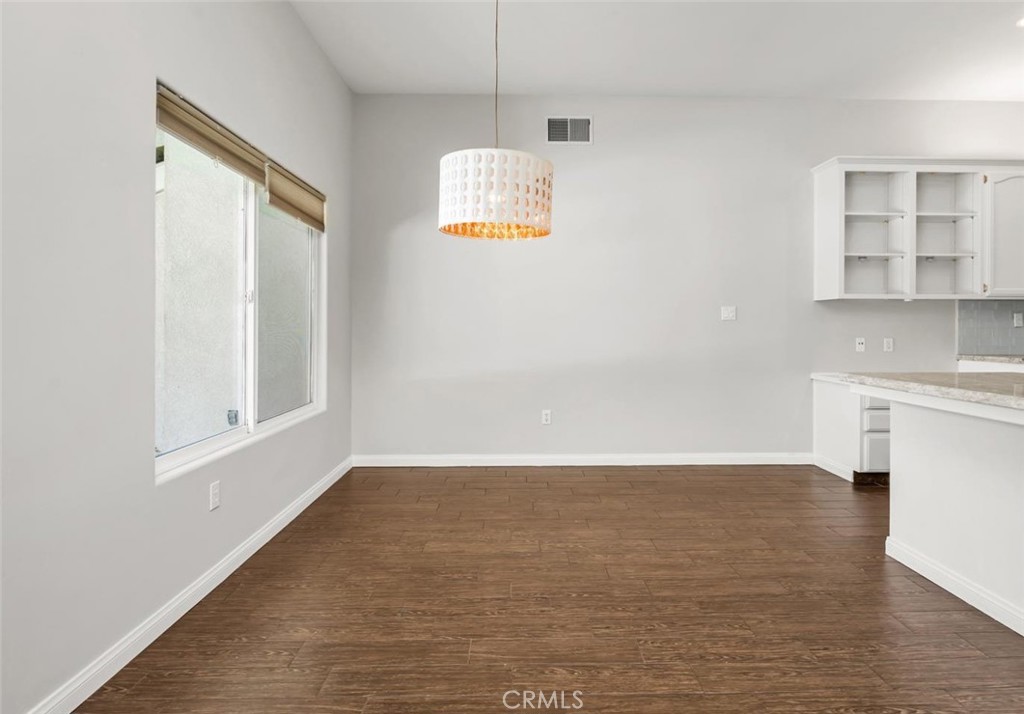 10918 Rosslyn Lane Property Photo 6