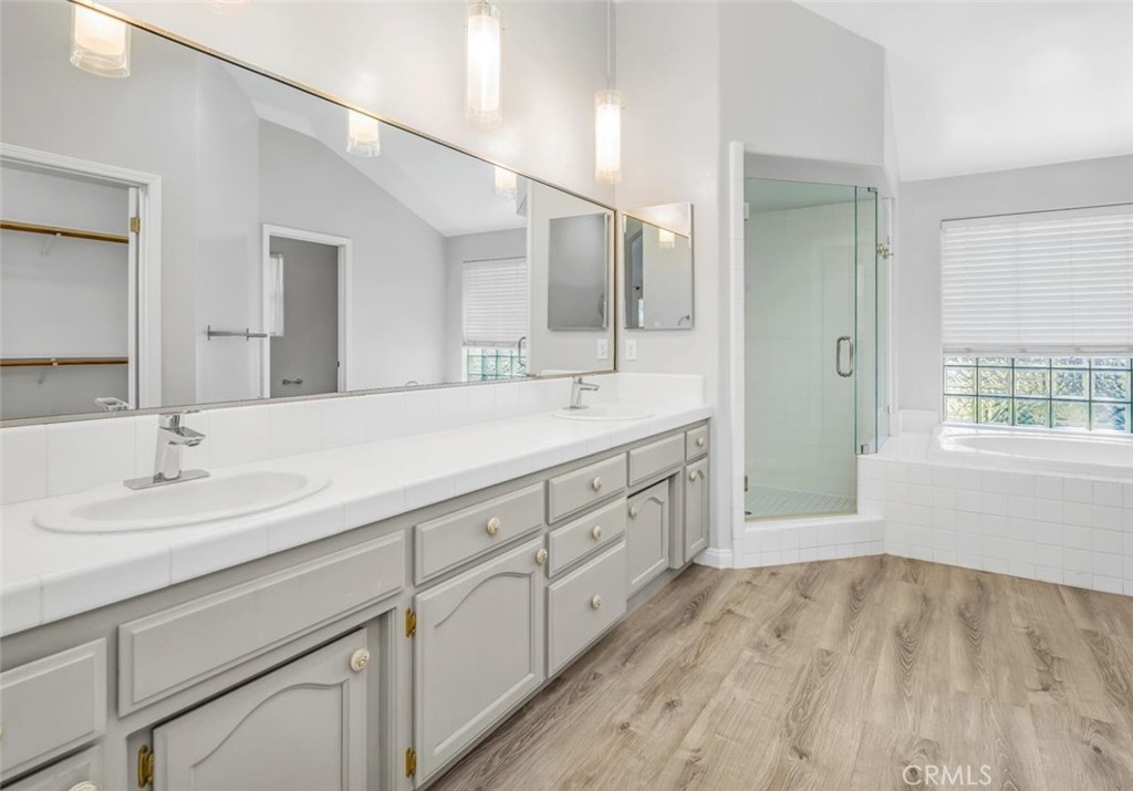10918 Rosslyn Lane Property Photo 10