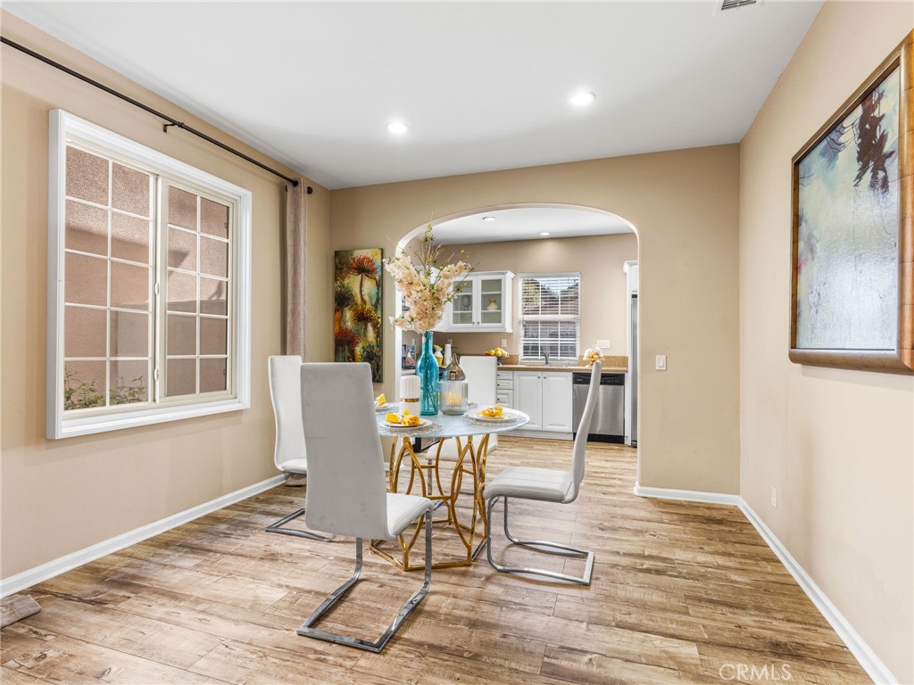 60 Pathway Property Photo 4