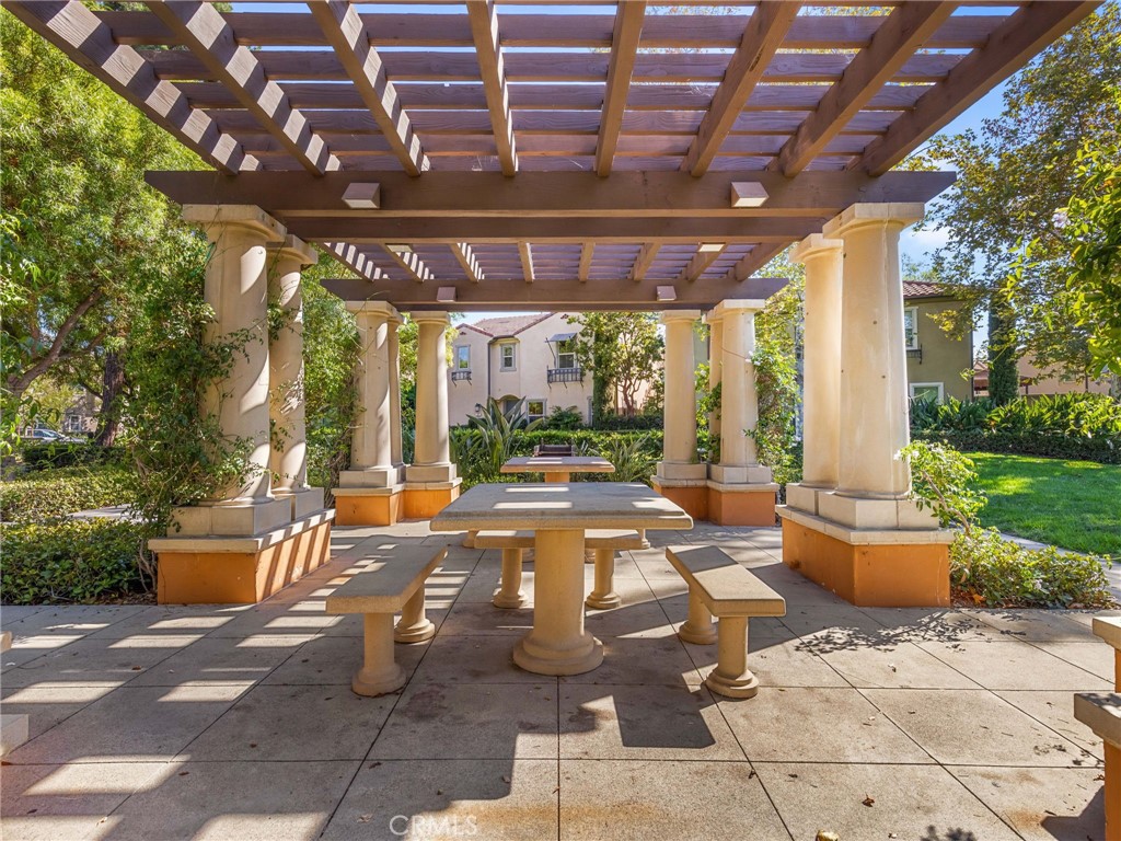60 Pathway Property Photo 25