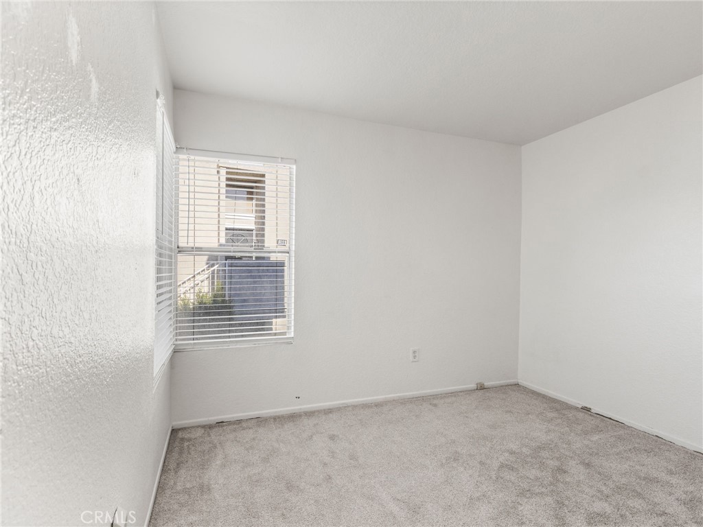 194 Greenmoor Property Photo 23