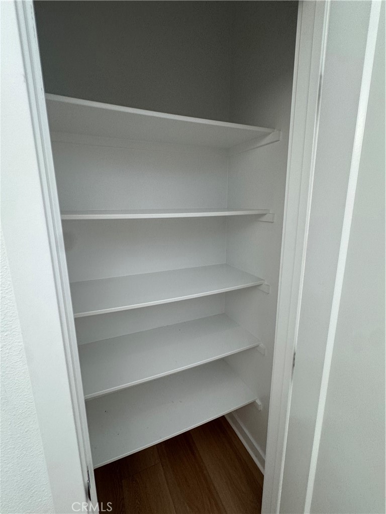 1654 Pomona Property Photo 33