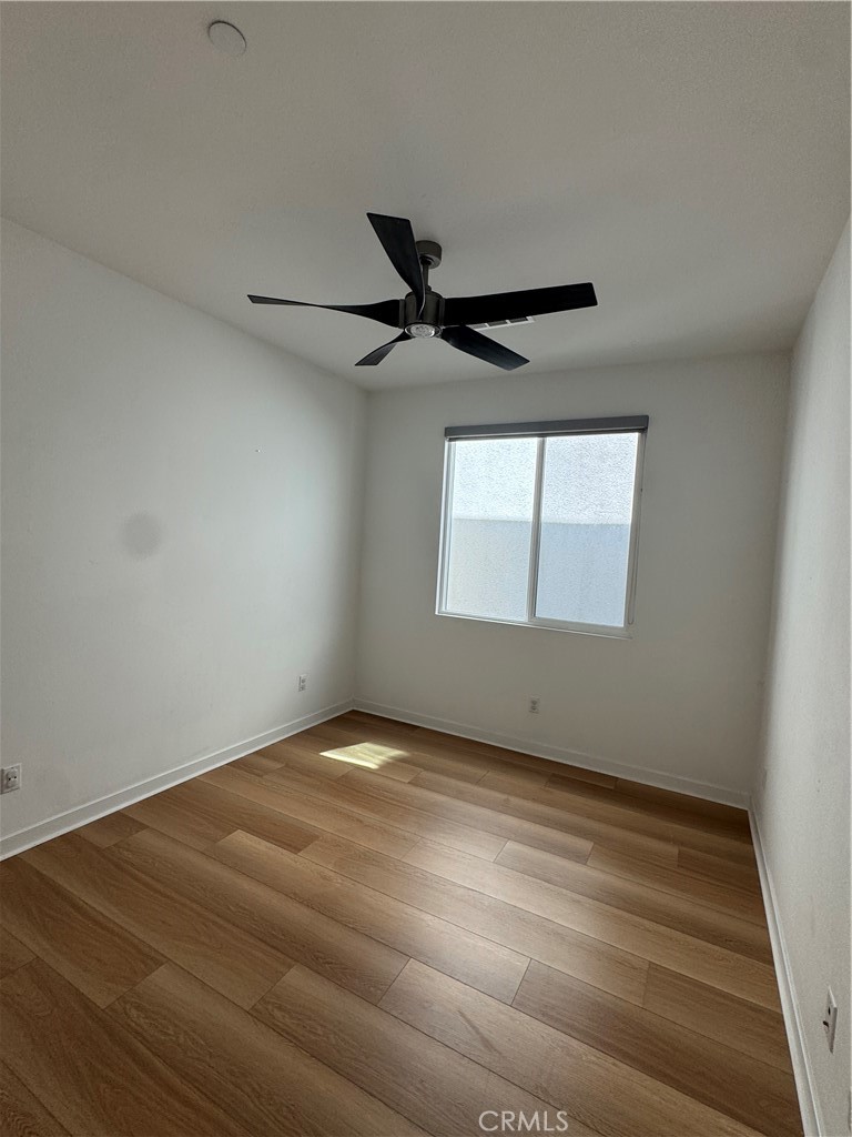 1654 Pomona Property Photo 34