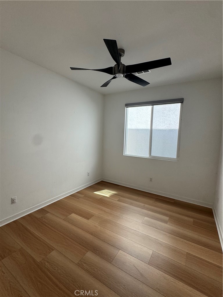 1654 Pomona Property Photo 35