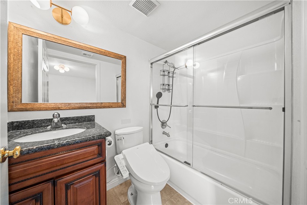 800 Grand Avenue D1 Property Photo 16