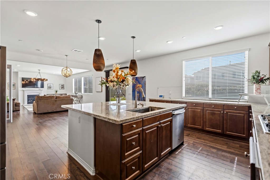 6882 Keyway Court Property Photo 12