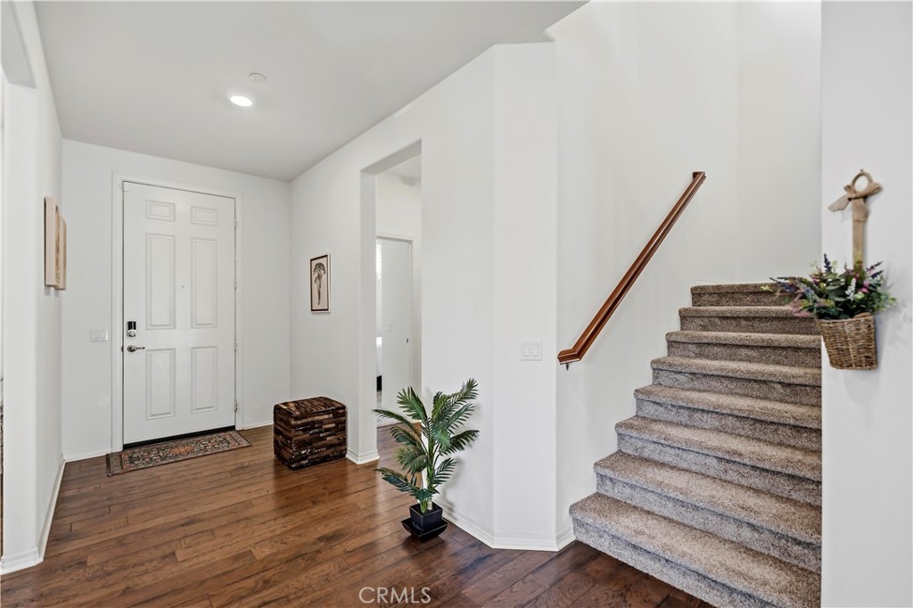 6882 Keyway Court Property Photo 18