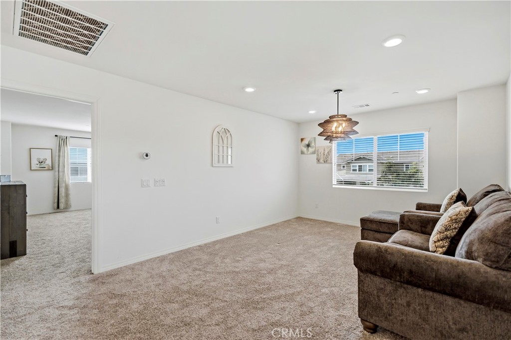 6882 Keyway Court Property Photo 19