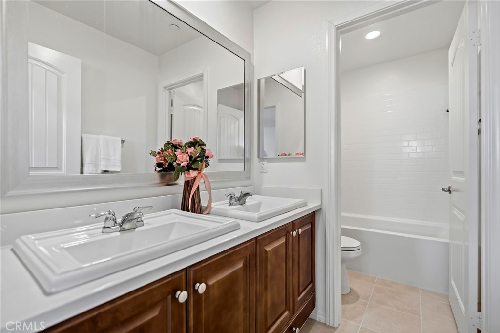 6882 Keyway Court Property Photo 27