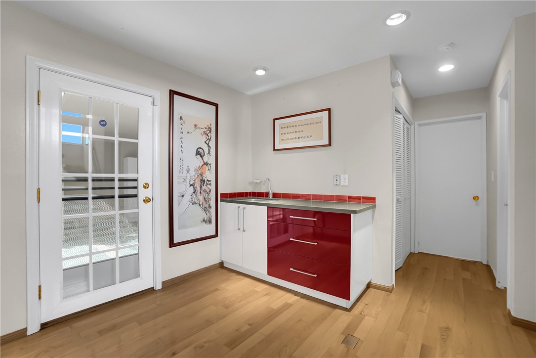 1020 De La Fuente Street Property Photo 22