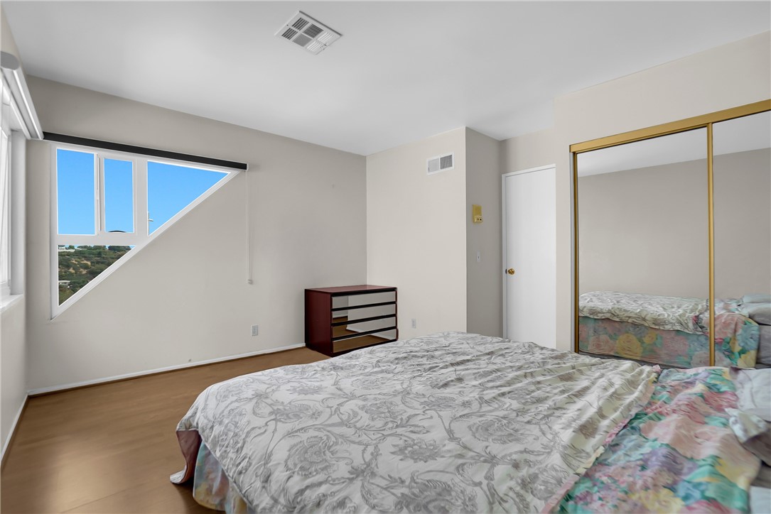 1020 De La Fuente Street Property Photo 33
