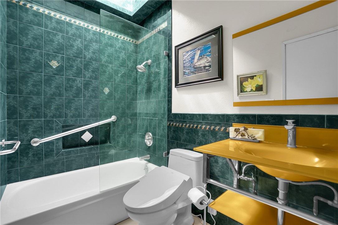 1020 De La Fuente Street Property Photo 34