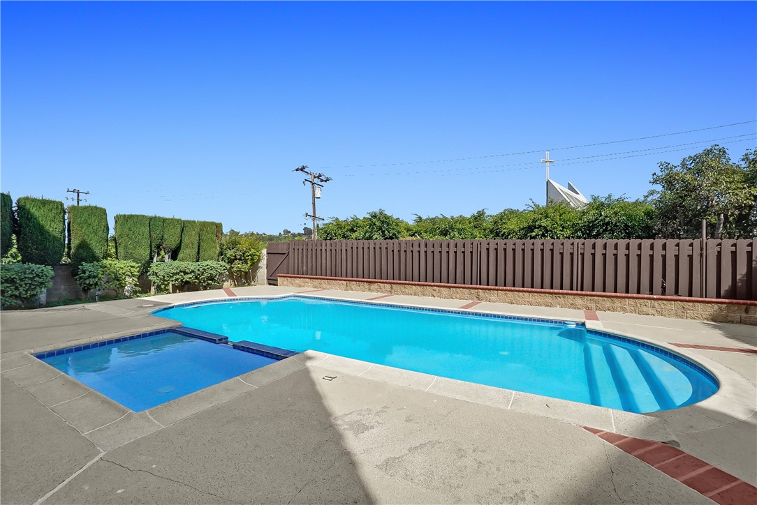 1020 De La Fuente Street Property Photo 50