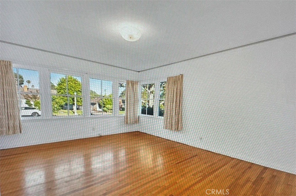 1385 Belhaven Property Photo 3