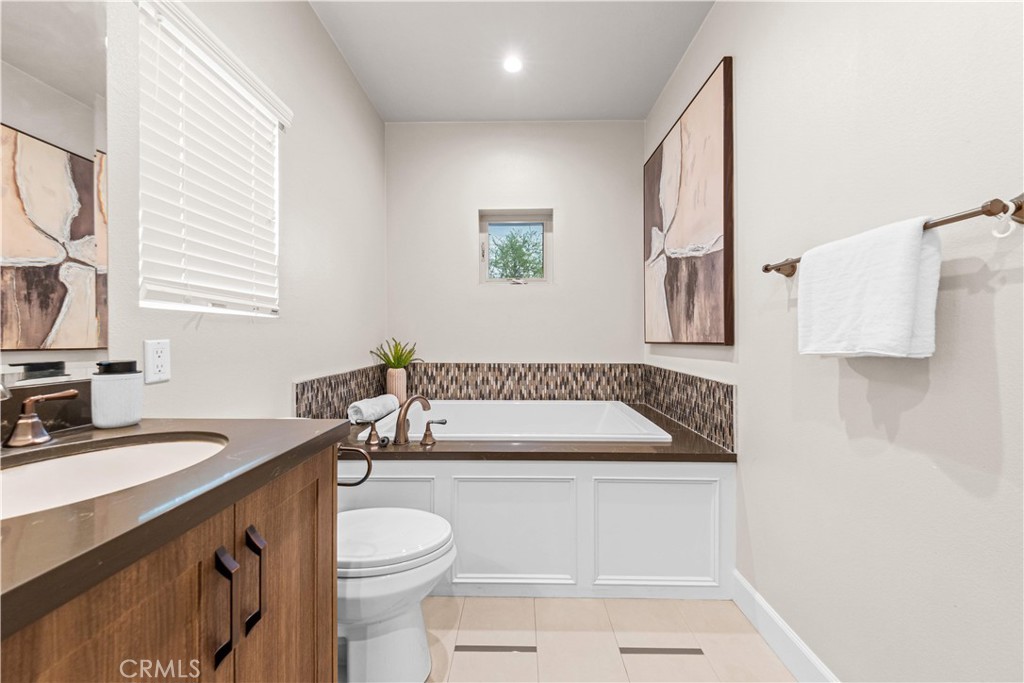 11108 Freer Street Property Photo 17