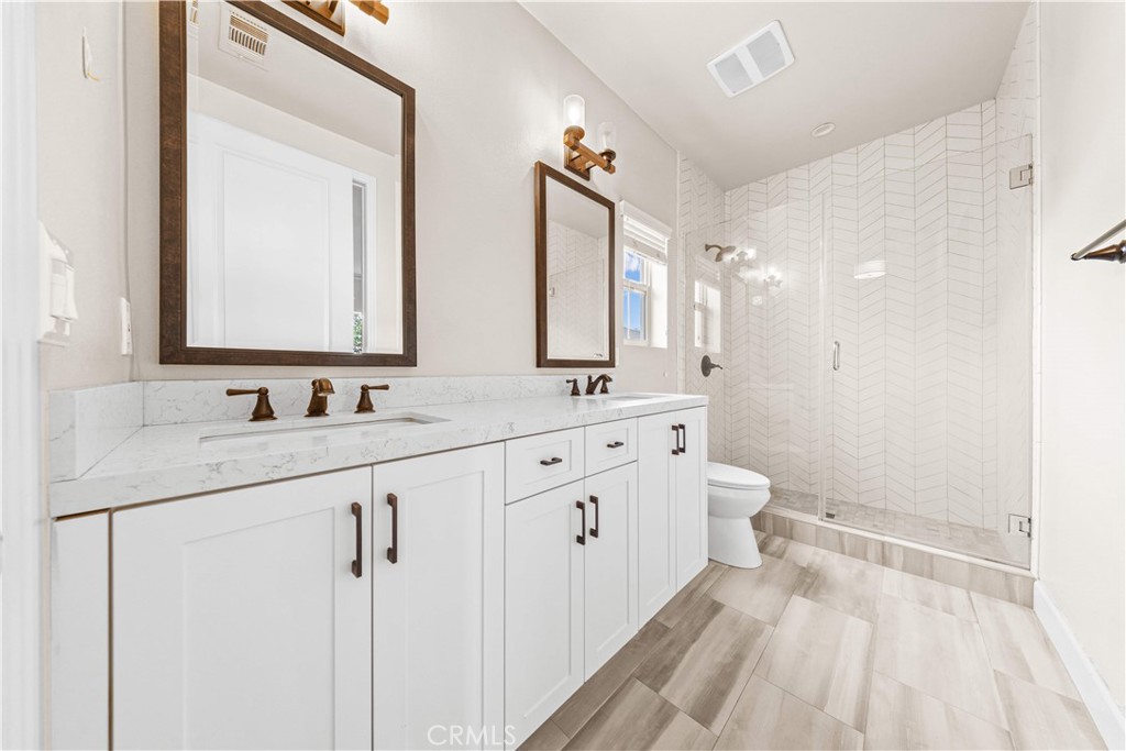 11108 Freer Street Property Photo 24