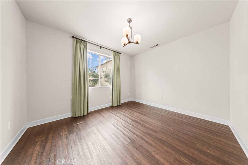 11108 Freer Street Property Photo 28