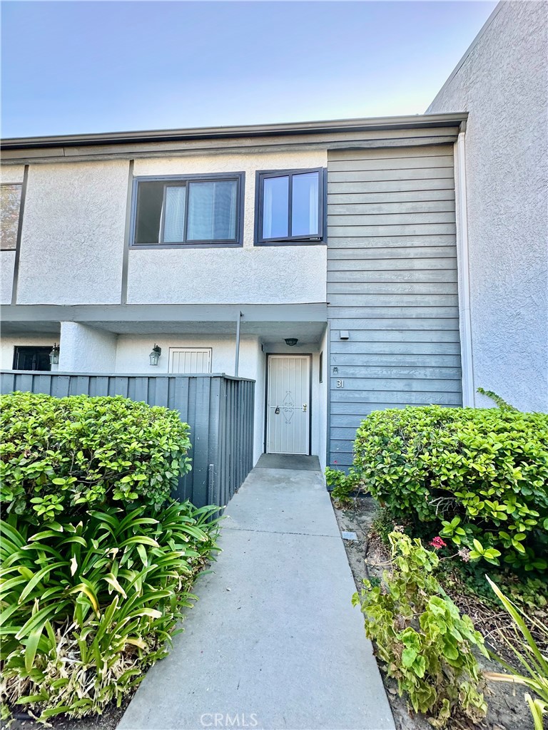 11311 Tampa Avenue 31 Property Photo 2