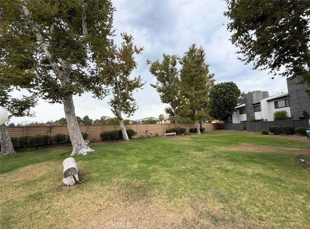 11311 Tampa Avenue 31 Property Photo 17