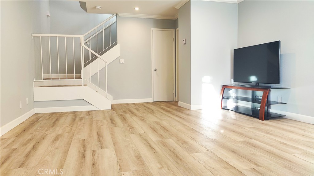 1425 Forest Glen Property Photo 14