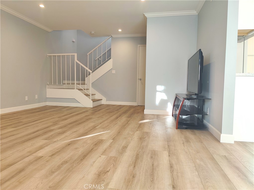 1425 Forest Glen Property Photo 18