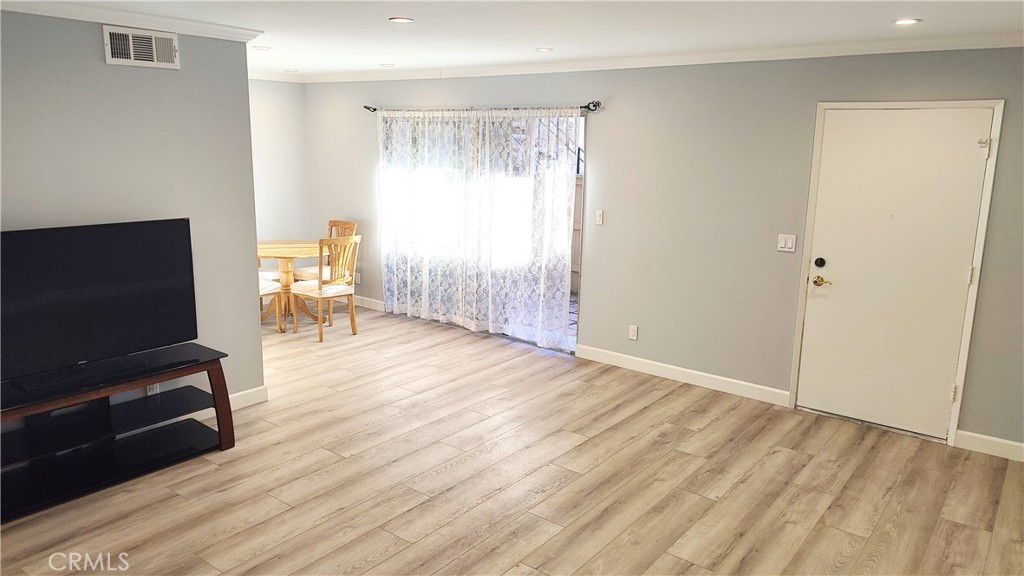 1425 Forest Glen Property Photo 20