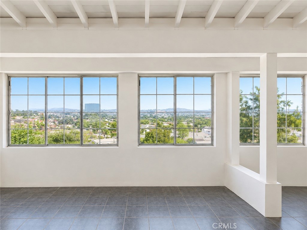 142 Stockbridge Property Photo 10
