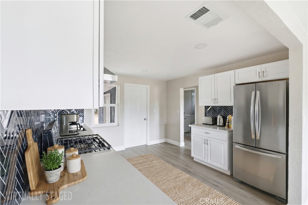 19474 Avenue 22 1/2 Property Photo 8