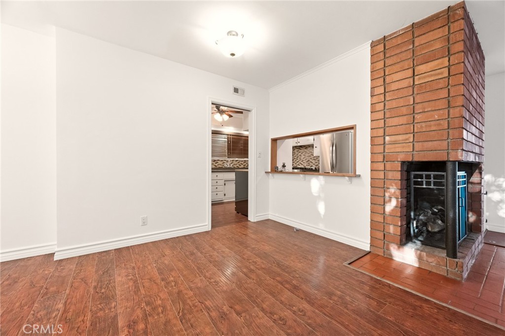 6928 Vanscoy Property Photo 5