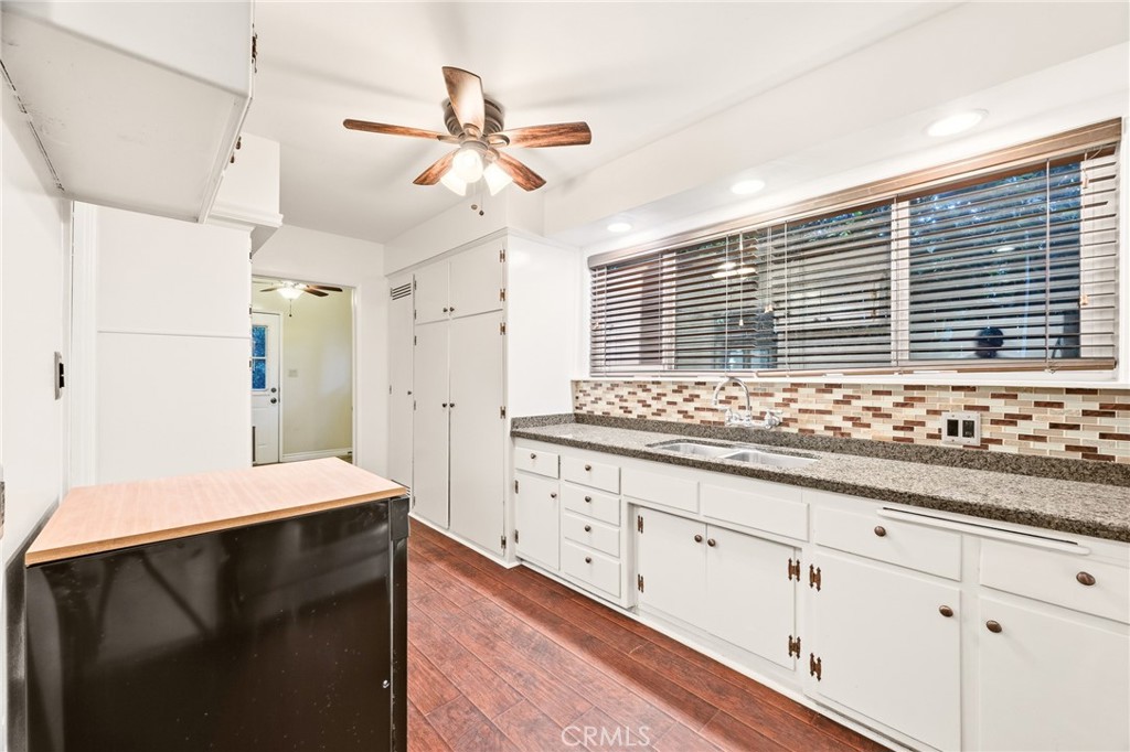 6928 Vanscoy Property Photo 6