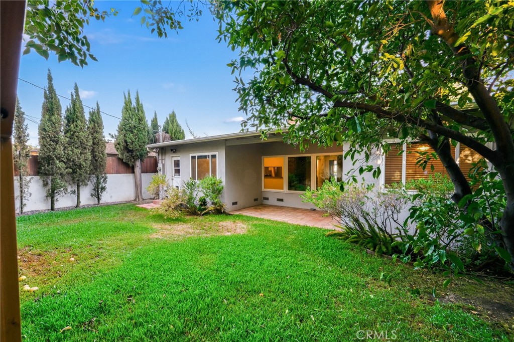 6928 Vanscoy Property Photo 29